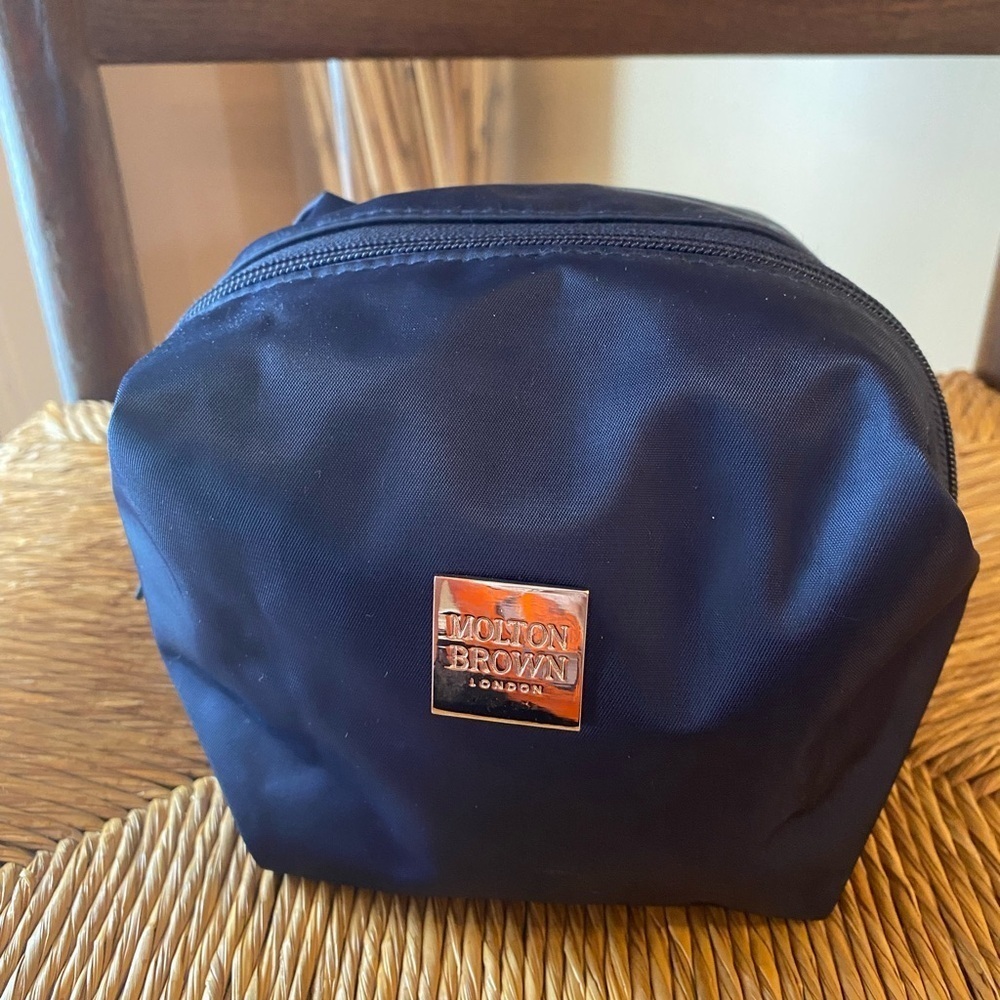 Molton Brown London navy nylon Cosmetics / Toiletry case